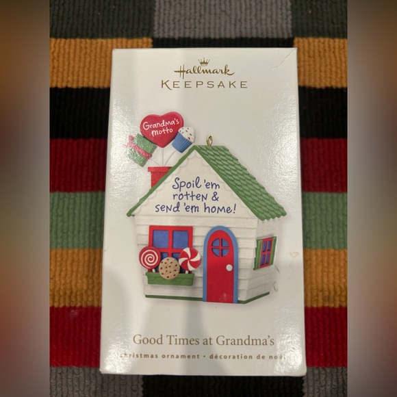 Hallmark ornament - Picture 2 of 3